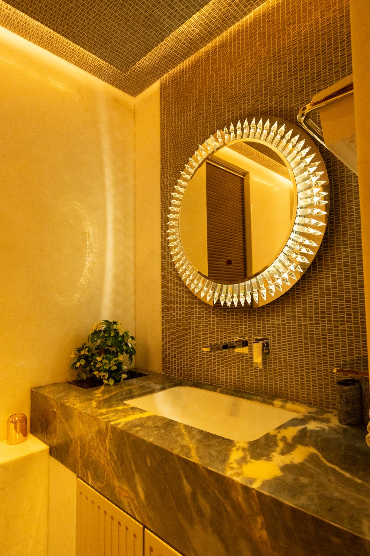 Real Estate - DSC05088